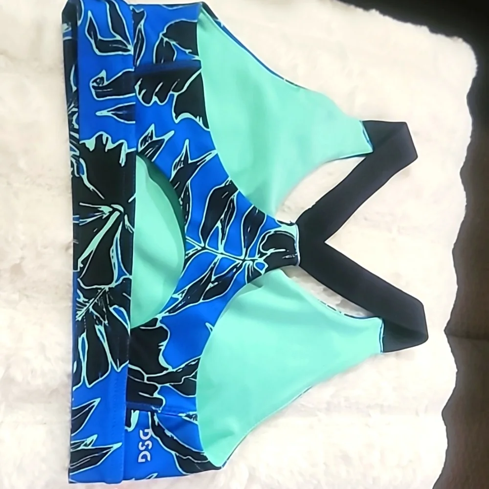 Sports bra - Picture 2 of 3